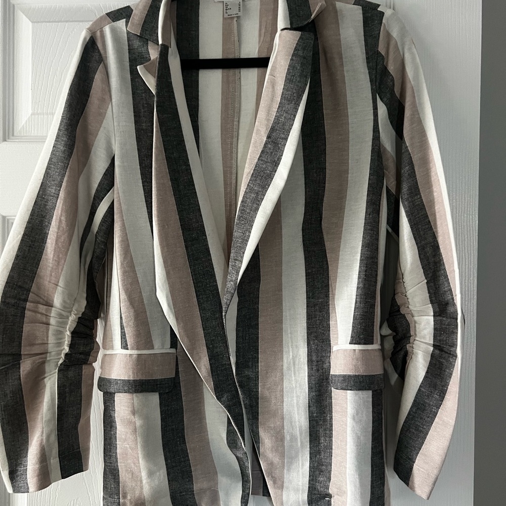 VENUS Multicolor Striped Blazer